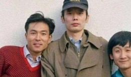 谢园爆料葛优坐飞机视频,坐飞机也能这么欢乐