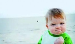 网红婴儿吃瓜,网红婴儿的甜蜜“吃瓜”日常