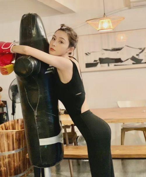 娱乐吃瓜 汪小菲是谁呀,汪小菲的星光之路与吃瓜热议